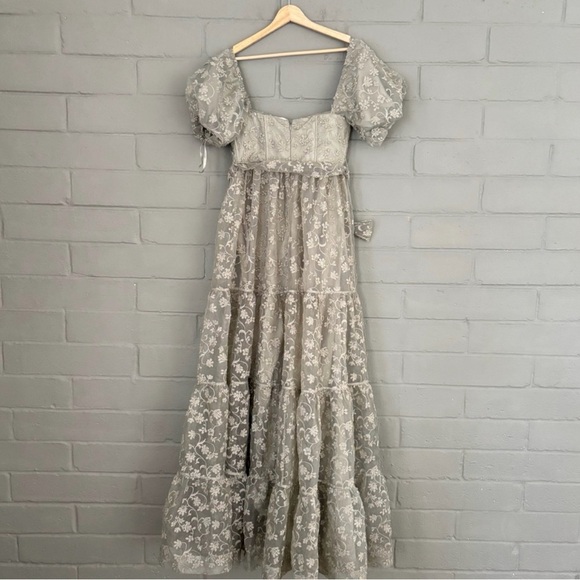 New BHLDN Anthropologie Sage Green Lace Embroidered Maxi Bridal Dress Size 4 - Picture 2 of 12